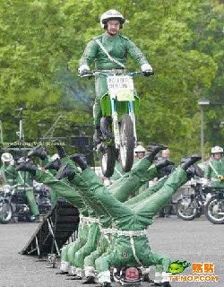 为喜爱网络游戏的玩家提供清风传奇世界私服